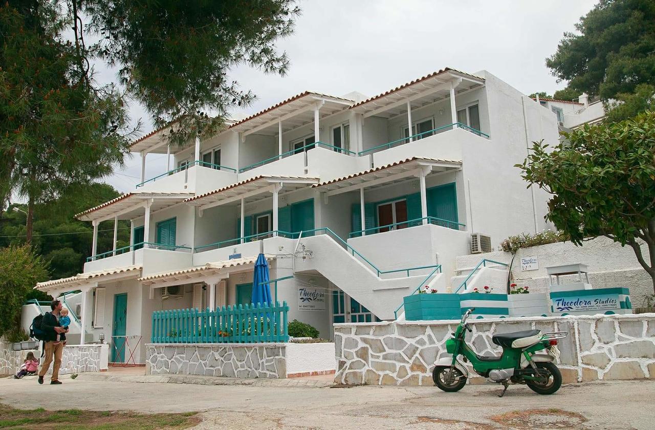 Theodora Rooms Poros Town Dış mekan fotoğraf
