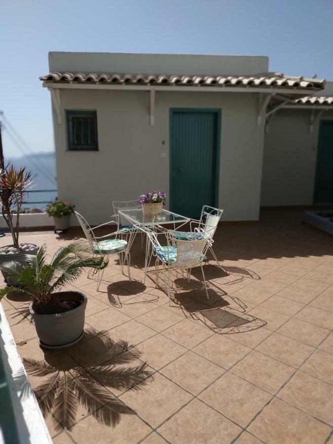 Theodora Rooms Poros Town Dış mekan fotoğraf