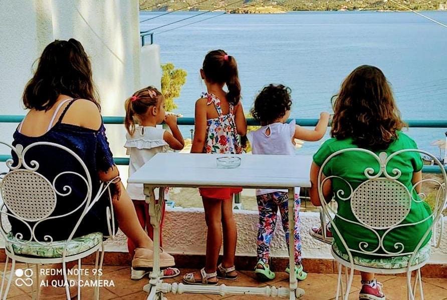 Theodora Rooms Poros Town Dış mekan fotoğraf