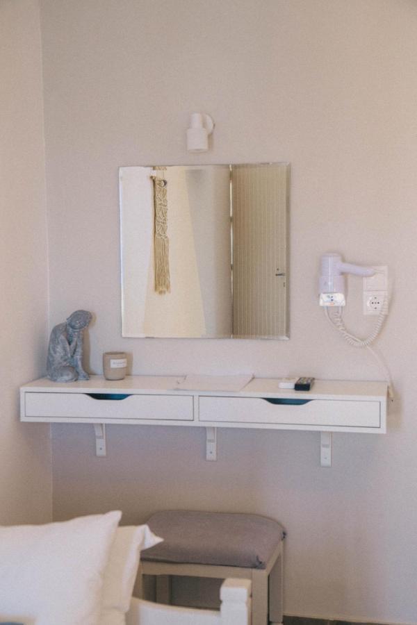 Theodora Rooms Poros Town Dış mekan fotoğraf